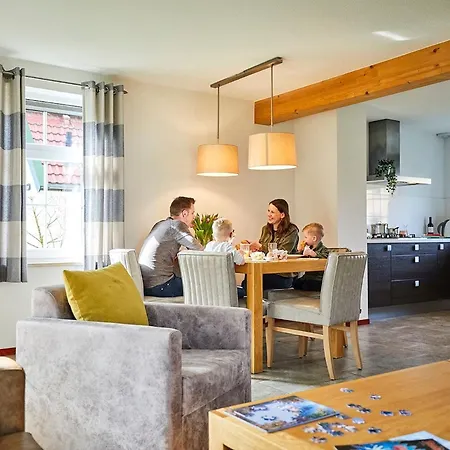 Villa Great With Sauna And Whirlpool In Limburg Roggel