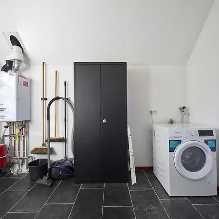 别墅 In Limburg With Private Sauna