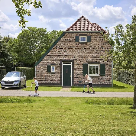 In Limburg With Private Sauna * Roggel