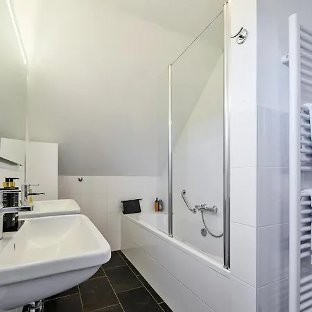In Limburg With Private Sauna Villa Roggel